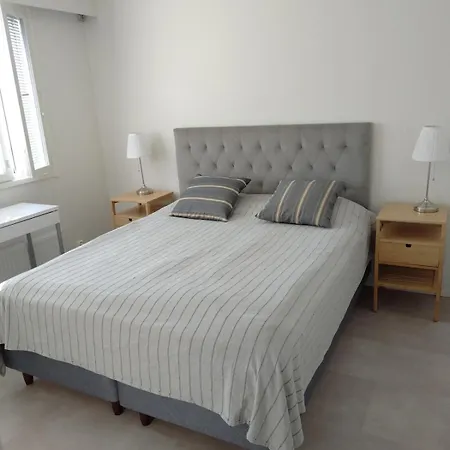 Uudehko Rivitalokaksio 60 M2, Sauna *
