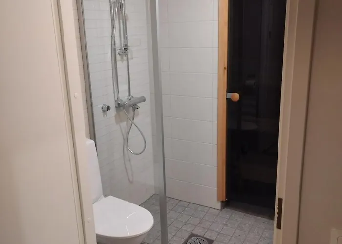 Uudehko Rivitalokaksio 60 M2, Sauna